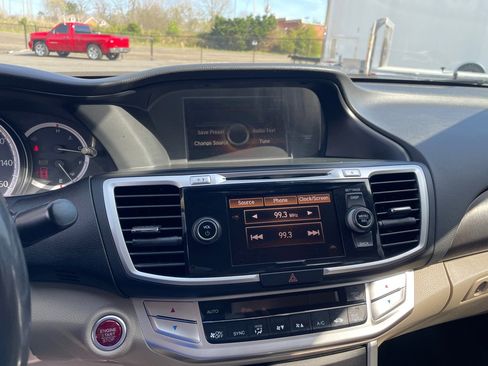 Used 2014 Honda Accord EX-L image 15