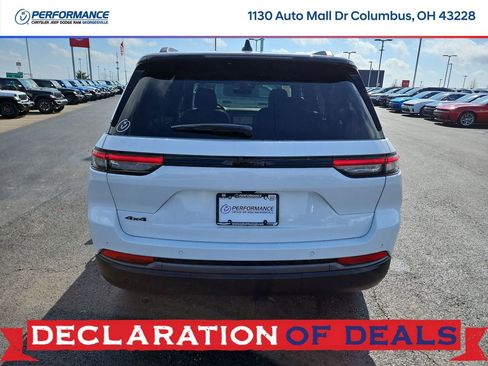 New 2026 Jeep Grand Cherokee Laredo image 6