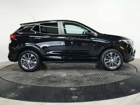 Used 2023 Buick Encore GX Select w/ Sport Touring Package AWD/4WD image 5
