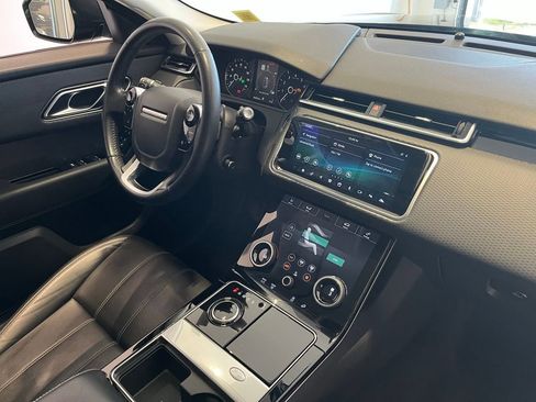 Used 2020 Land Rover Range Rover Velar S AWD/4WD image 38