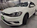 Used 2018 Volkswagen Golf S image 5