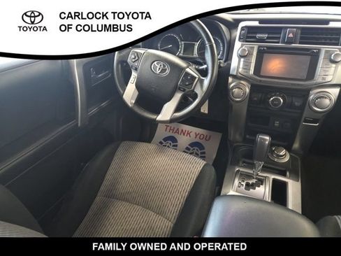 Used 2016 Toyota 4Runner SR5 AWD/4WD image 18