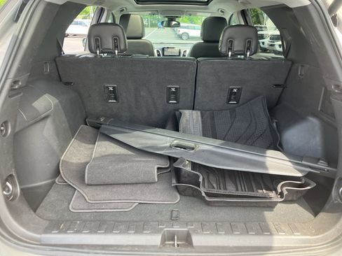 Used 2019 Chevrolet Equinox Premier FWD image 33
