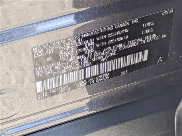 Used 2024 Toyota RAV4 XSE AWD/4WD image 24