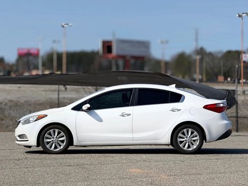 Used 2014 Kia Forte EX image 8