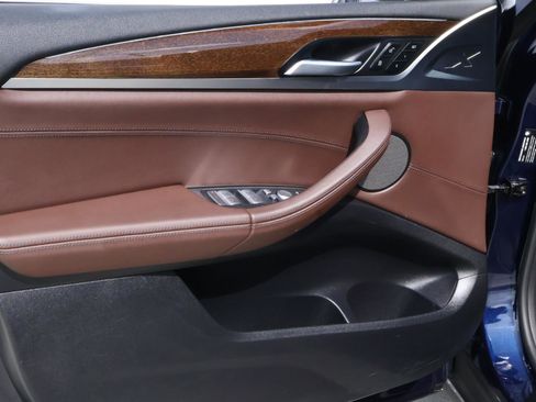 Used 2024 BMW X3 sDrive30i w/ Premium Package image 17