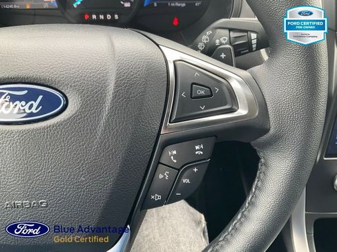 Used 2024 Ford Edge SEL w/ Convenience Package image 9