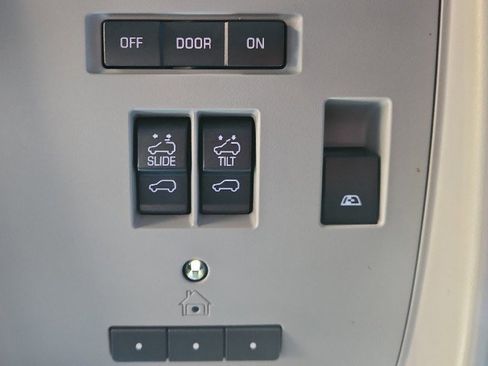 Used 2018 GMC Sierra 1500 Denali w/ Denali Ultimate Package image 22