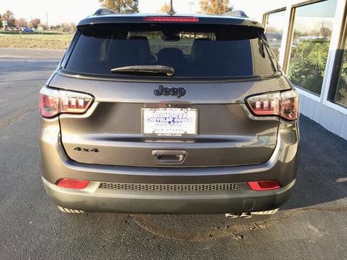 Used 2022 Jeep Compass Latitude image 8