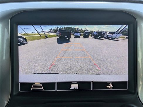 Used 2020 Chevrolet Silverado 1500 RST image 25