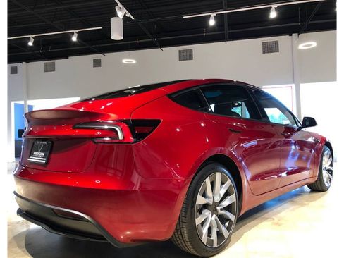 Used 2025 Tesla Model 3 Long Range image 13