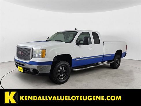 Used 2007 GMC Sierra 2500 SLT w/ Z71 Off-Road Package image 1