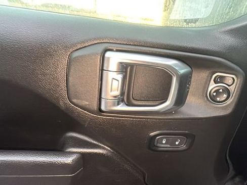 Used 2025 Jeep Wrangler Unlimited Rubicon 4xe w/ Safety Group image 14