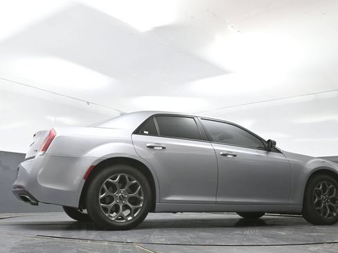 Used 2018 Chrysler 300 S w/ 300S Premium Group 2 AWD/4WD image 24