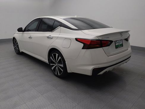 Used 2020 Nissan Altima 2.5 Platinum image 3