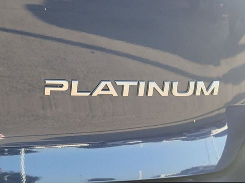 New 2025 Nissan Armada Platinum RWD image 7