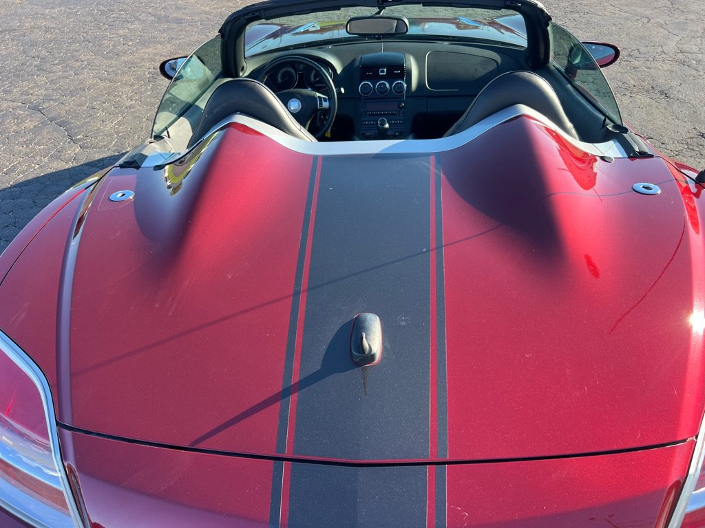 Used 2009 Saturn Sky Red Line Ruby Red RWD image 9