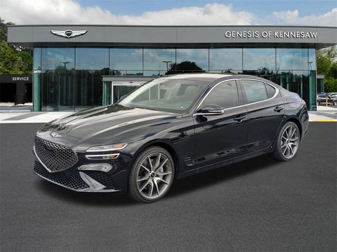 Used 2026 Genesis G70 2.5T image 3