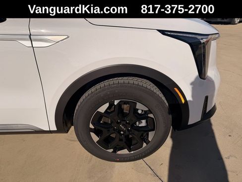 Used 2026 Kia Sorento S w/ S Panoramic Sunroof Package FWD image 11