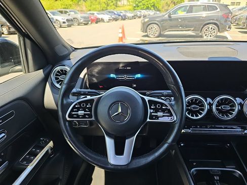 Used 2023 Mercedes-Benz GLB 250 4MATIC image 12
