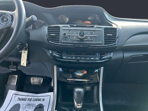 Used 2016 Honda Accord Sport image 11