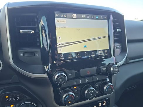 Used 2022 RAM 1500 Big Horn w/ Night Edition AWD/4WD image 23