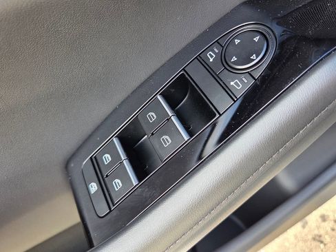 New 2026 MAZDA MAZDA3 2.5 S Preferred image 32