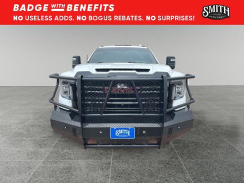 Used 2023 GMC Sierra 2500 AT4 w/ AT4 Premium Plus Package image 9