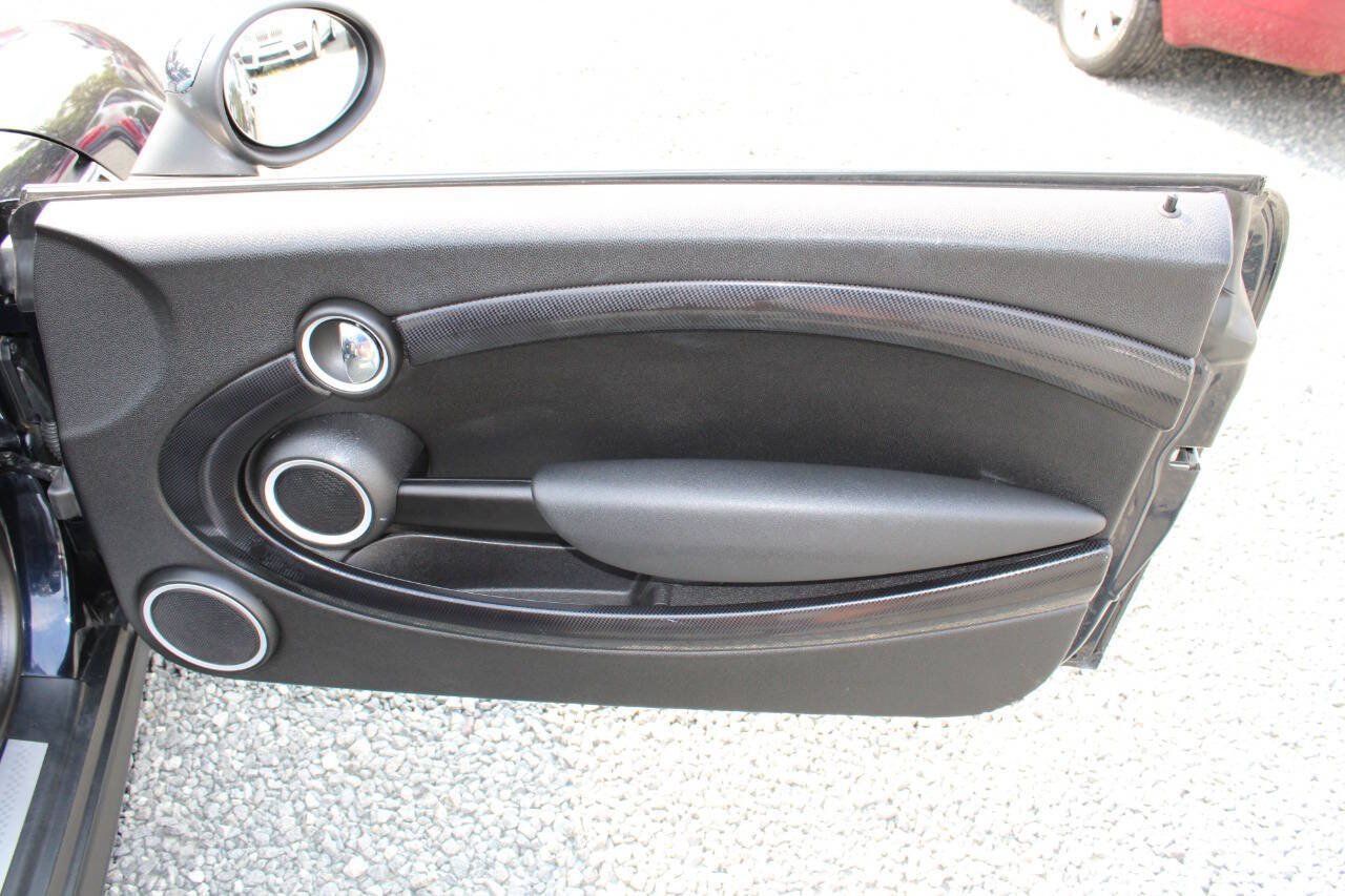 Used 2013 MINI Cooper S FWD image 28