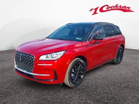 Used 2025 Lincoln Corsair Grand Touring w/ Equipment Group 301A image 29