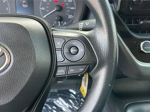 Certified 2023 Toyota Corolla LE image 23