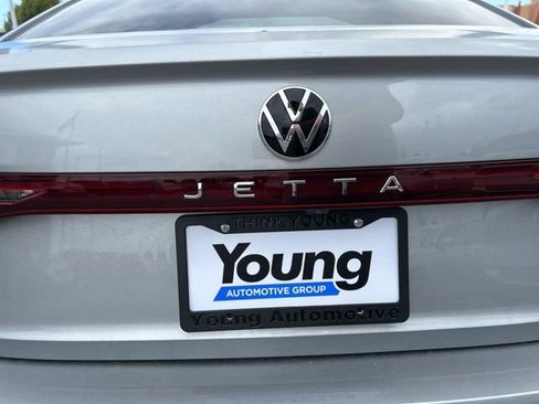 Used 2026 Volkswagen Jetta Sport image 14