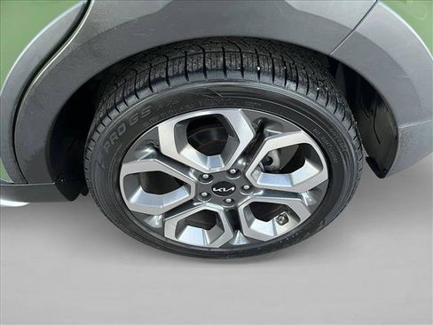 Used 2022 Kia Soul X-Line image 24