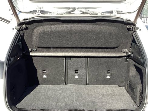 Used 2021 Mercedes-Benz GLA 250 image 28