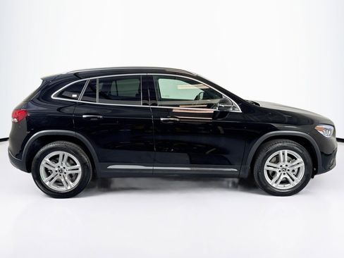 Certified 2022 Mercedes-Benz GLA 250 4MATIC image 4