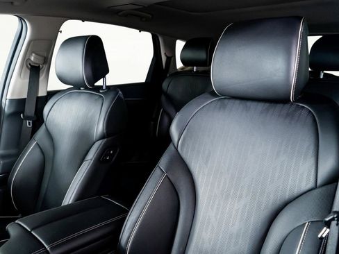 Used 2024 Genesis GV80 3.5T Advanced image 6