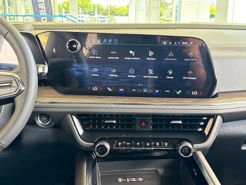 New 2026 Chevrolet Tahoe LT w/ Comfort Package AWD/4WD image 19