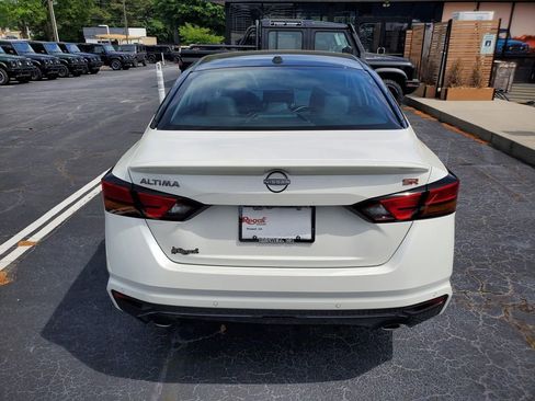 New 2026 Nissan Altima 2.5 SR FWD image 4