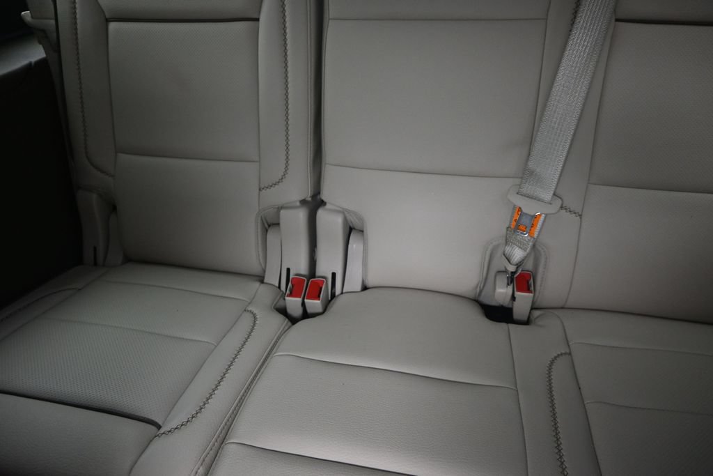 Used 2023 GMC Yukon XL Denali w/ LPO, Floor Liner Package RWD image 17