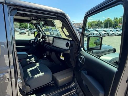 New 2026 Jeep Wrangler Unlimited Sport AWD/4WD image 27