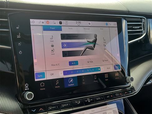 Used 2023 Jeep Grand Wagoneer Series II image 24