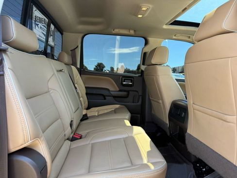 Used 2019 GMC Sierra 3500 Denali w/ Duramax Plus Package AWD/4WD image 23