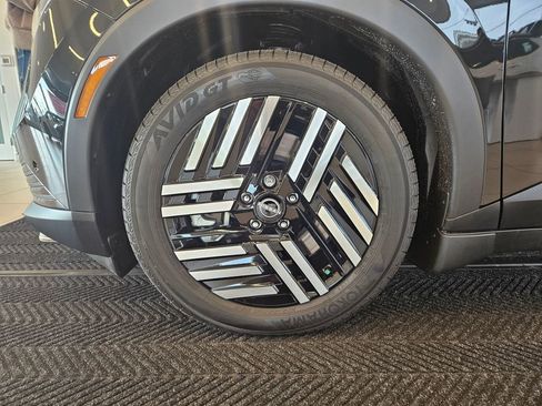 New 2026 Nissan Leaf SV+ w/ Floor Mat Package (SV+) image 12