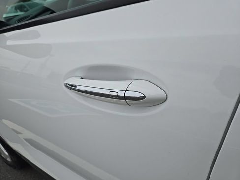 Used 2021 Buick Encore GX Preferred w/ Cold Weather Comfort Package FWD image 10