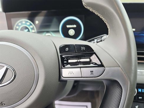 Used 2023 Hyundai Elantra SEL w/ Convenience Package image 20