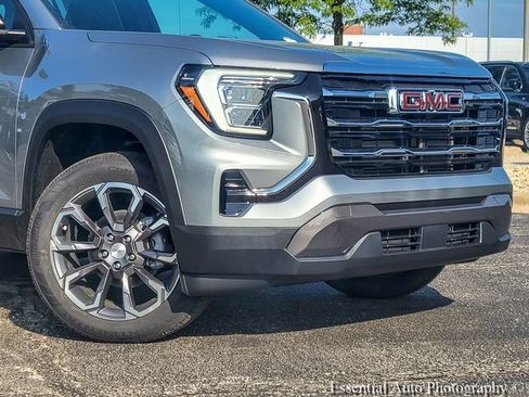 New 2027 GMC Terrain Elevation w/ Elevation Premium Package AWD/4WD image 3