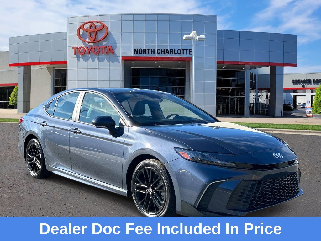 Used 2026 Toyota Camry SE w/ Convenience Package FWD 360° Tour