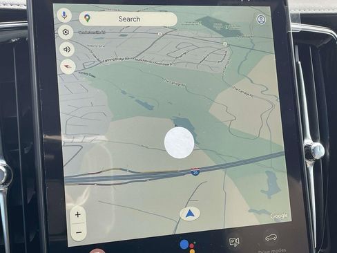 New 2026 Volvo XC90 B6 Plus w/ Protection Package Premier image 17