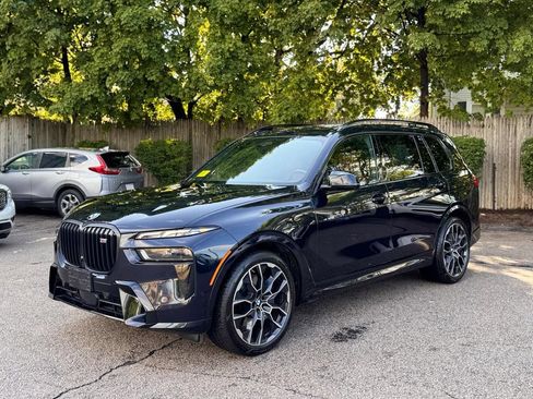 Used 2024 BMW X7 M60i w/ Executive Package AWD/4WD image 2