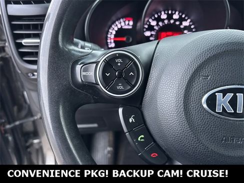 Used 2017 Kia Soul Base w/ Convenience Package image 11